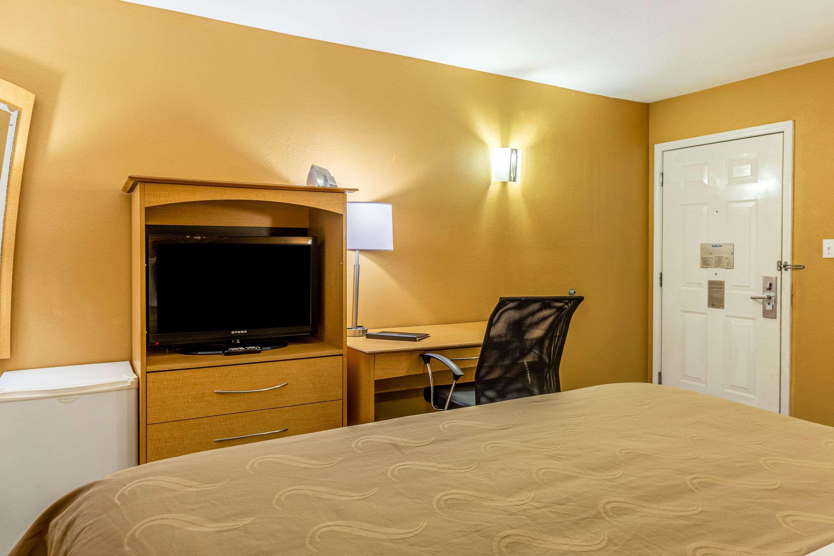 Quality Inn Branson - Hwy 76 Central Exteriér fotografie