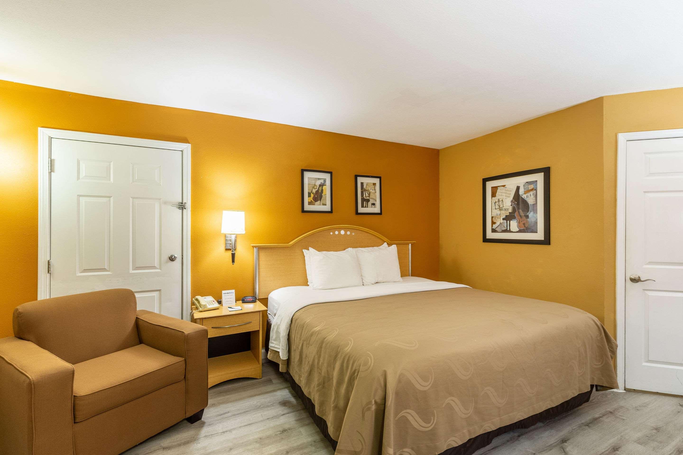 Quality Inn Branson - Hwy 76 Central Exteriér fotografie