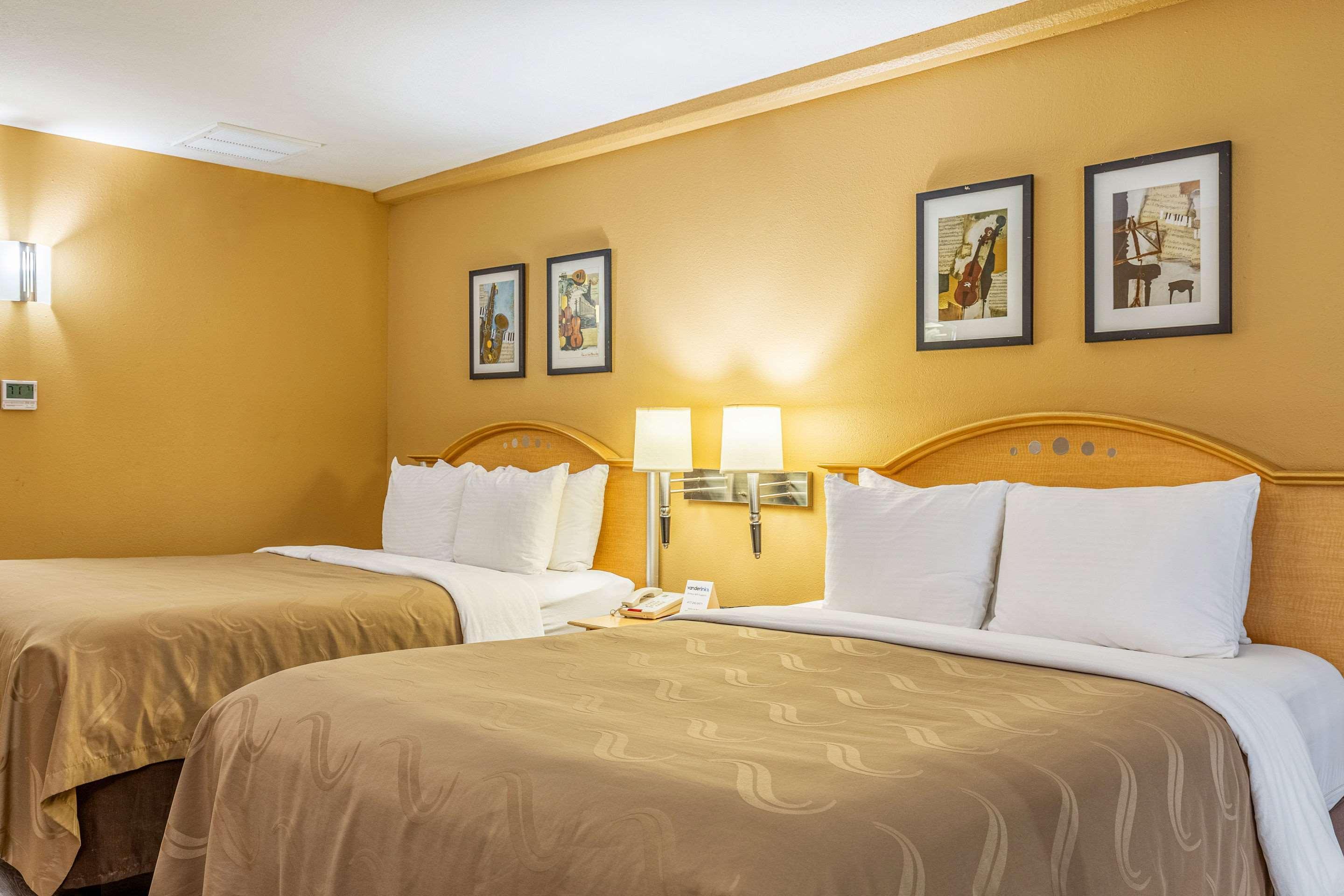 Quality Inn Branson - Hwy 76 Central Exteriér fotografie