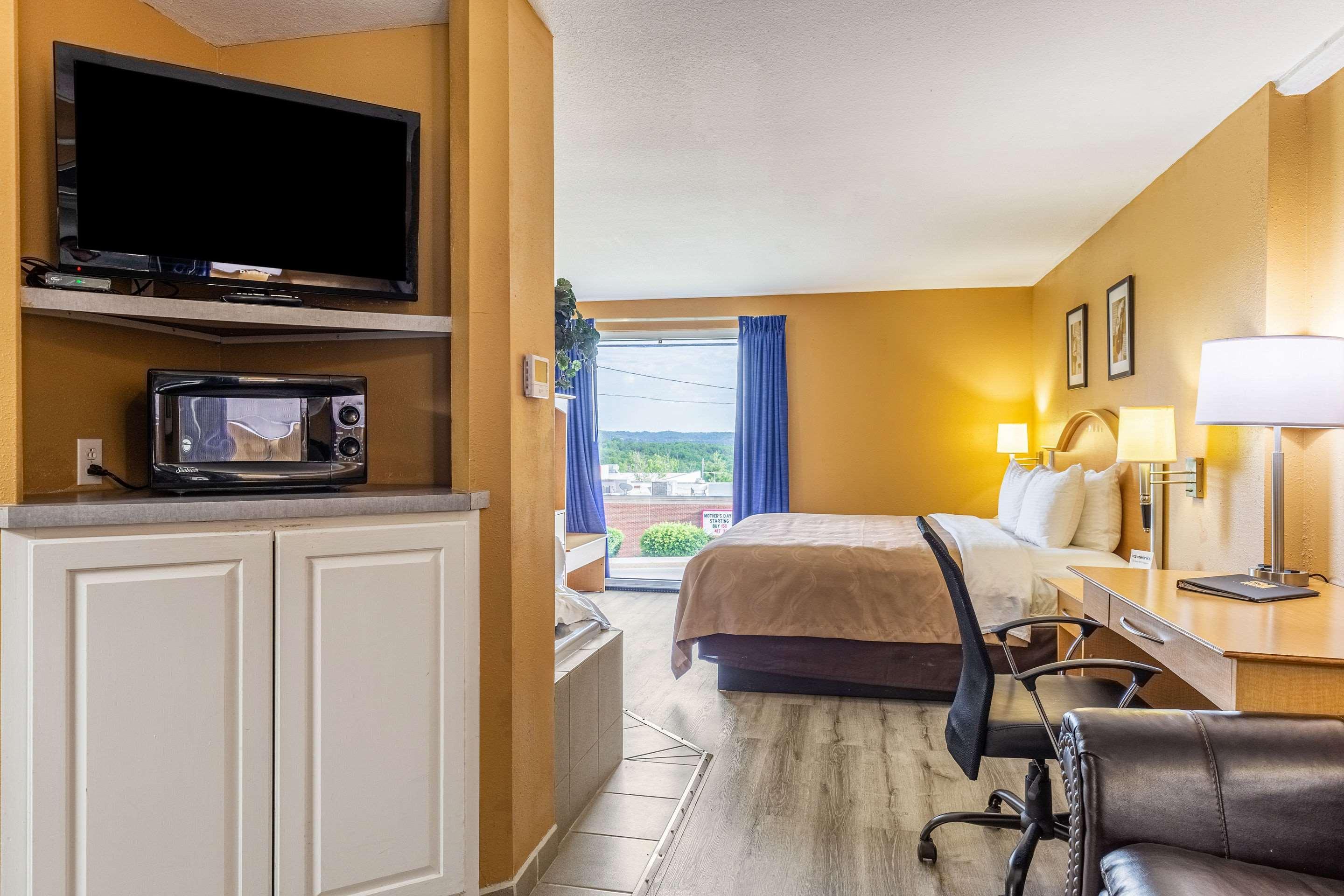 Quality Inn Branson - Hwy 76 Central Exteriér fotografie