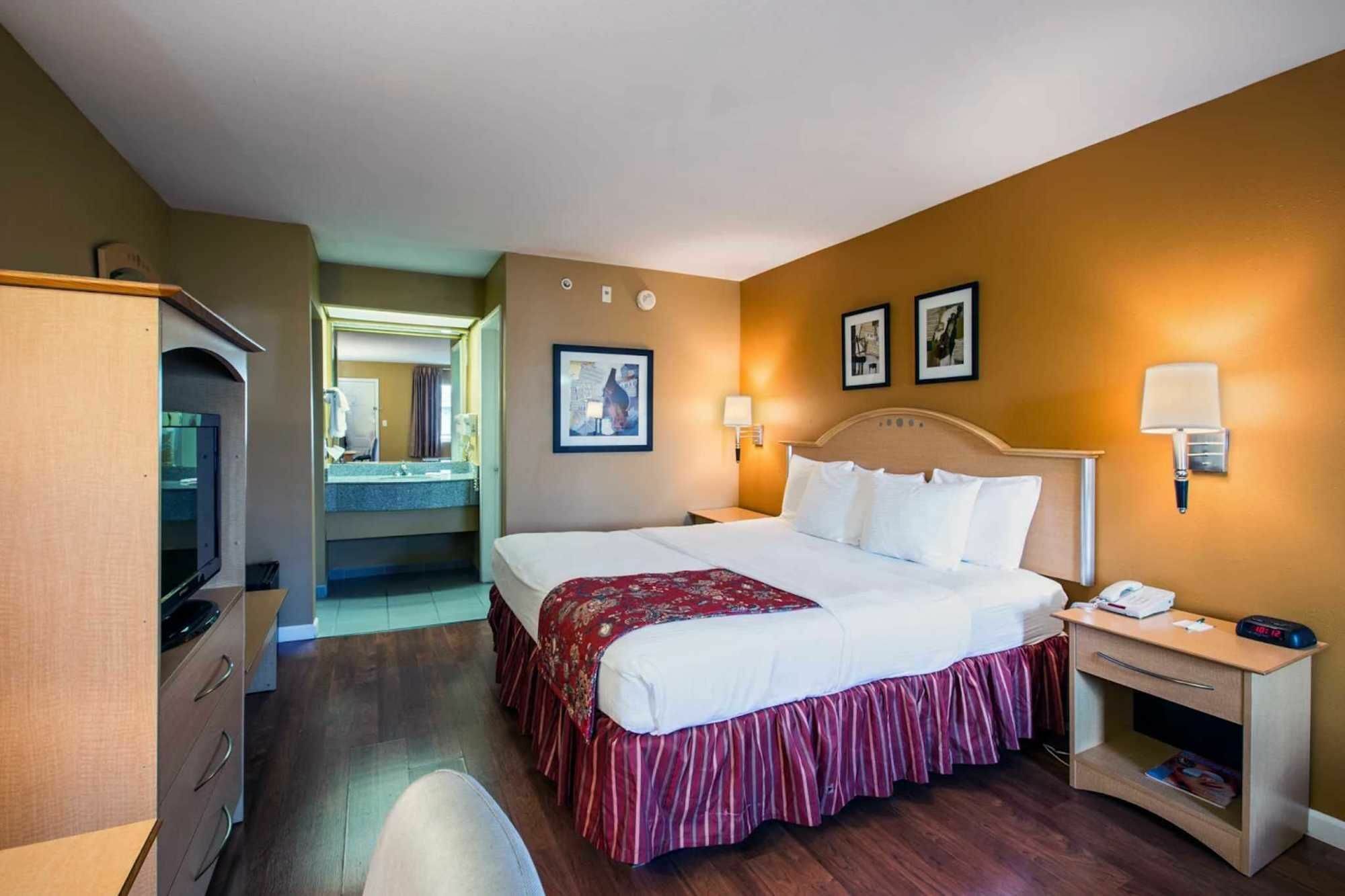 Quality Inn Branson - Hwy 76 Central Exteriér fotografie